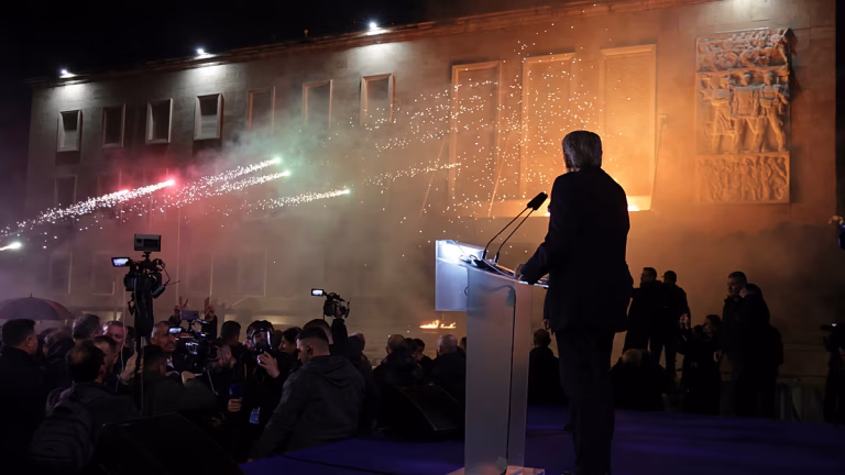 Albanie : des violences éclatent lors d'une manifestation anti-gouvernementale à Tirana