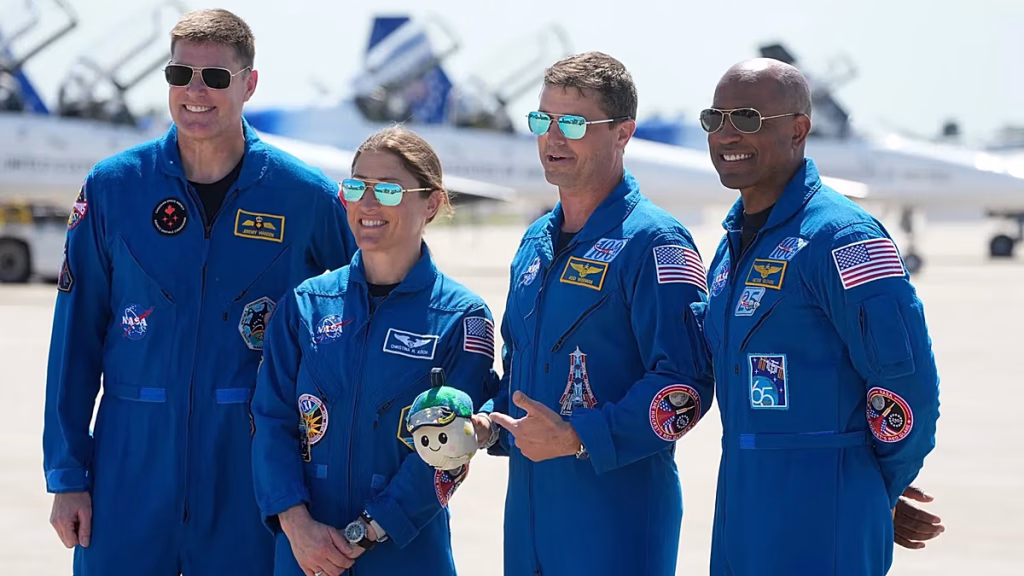 Découvrez les quatre astronautes sélectionnés pour la mission Artemis II vers la Lune