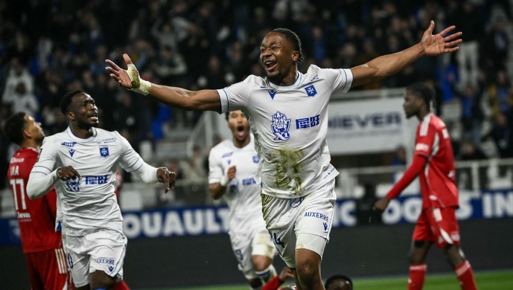 AJA-Stade Brestois (3-0) : des éléments prometteurs pour l'avenir de l'équipe