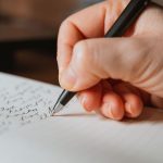 Écrire à son député : attentes des citoyens sur la représentation politique