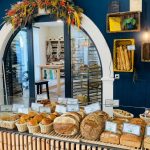 À Nîmes, une boulangerie redécouvre l'art du pain traditionnel - ICI