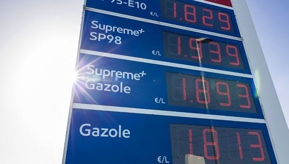 Stations-service : des dispositifs de brouillage pour empêcher de filmer les prix à la pompe ?