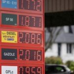 Vrai ou faux : les stations-service ont-elles augmenté leurs prix en raison de la guerre au Moyen-Orient ?