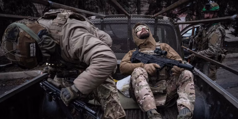 Guerre en Ukraine : au moins huit morts dans plusieurs régions après des frappes russes