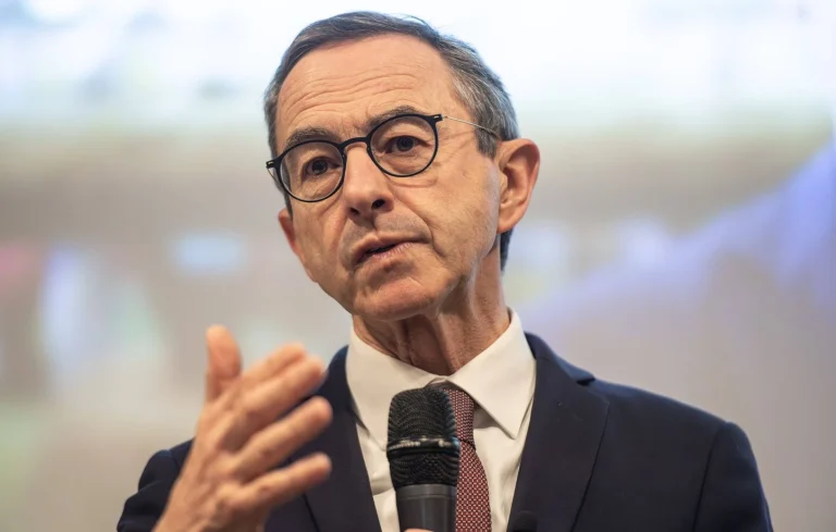 Retailleau s'attaque à Estrosi : Aux Niçois de décider de l'avenir