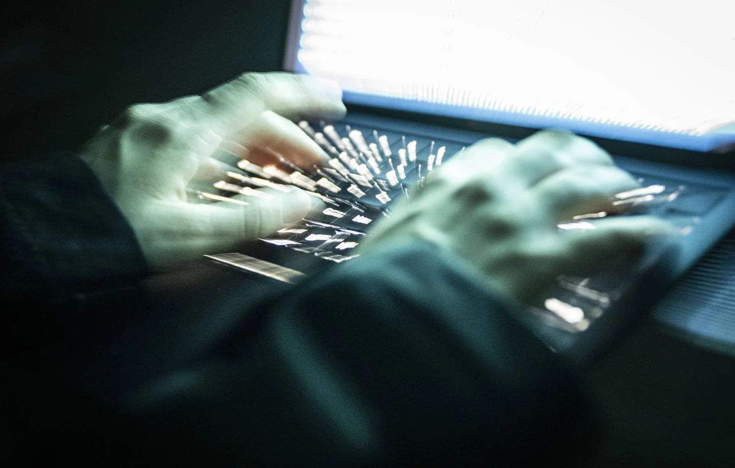 Un homme arrêté à Paris pour gestion d'un site pédopornographique.