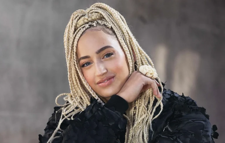 Monroe s'exprime enfin devant ses fans français de l'Eurovision