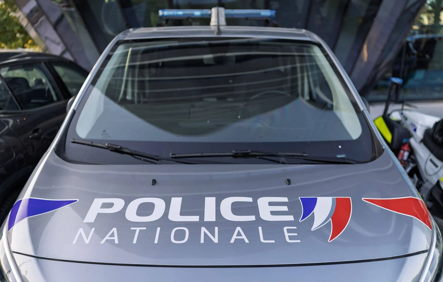 Un homme poignardé près de la Promenade des Anglais à Nice : enquête en cours.