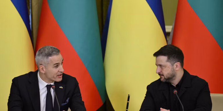 Guerre en Ukraine : Kiev et Sofia concluent un accord de défense de dix ans