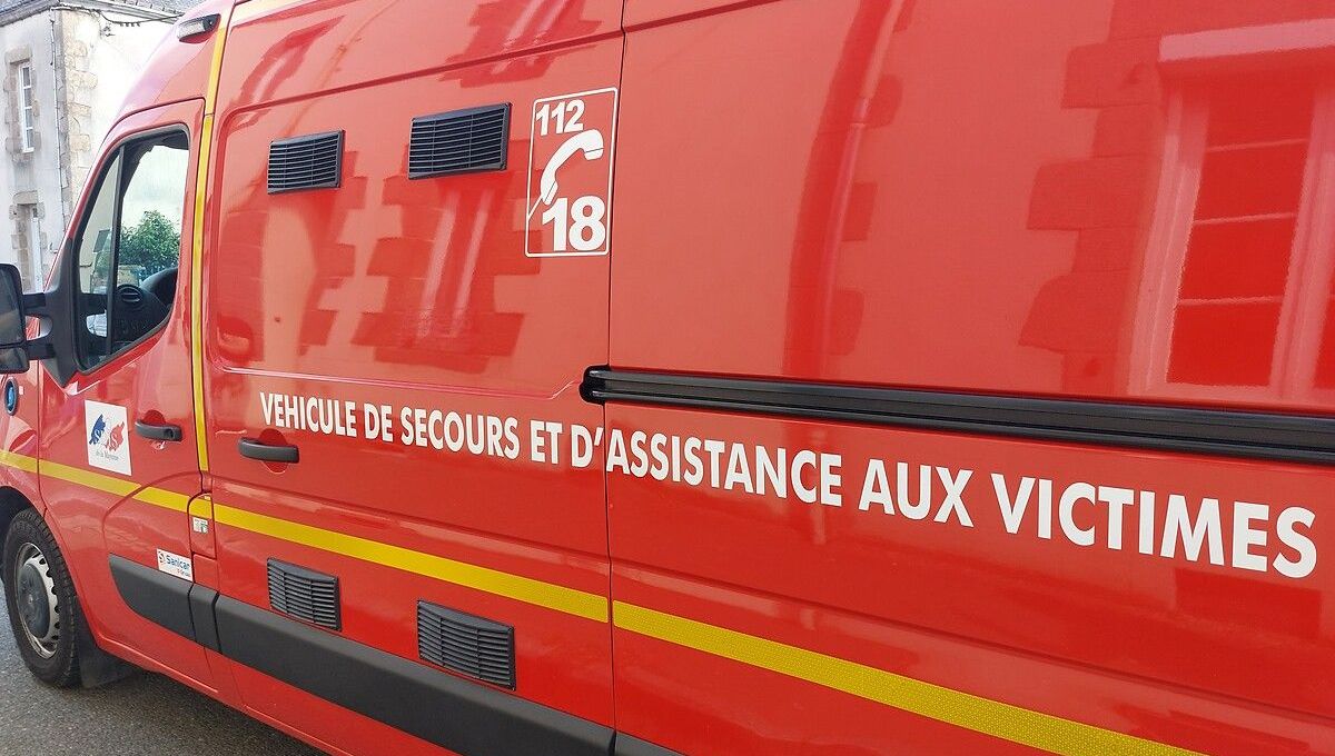 Accident à Arquenay : un mort et deux blessés entre un camion-citerne vide et une voiture