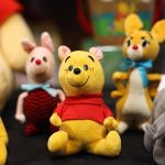 Winnie l'ourson célèbre fête son centenaire : un siècle d'aventures et d'amitié