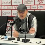 Ligue 2 : Amiens s'incline à Guingamp, le coach Alain Pochat évoque une énergie insuffisante.