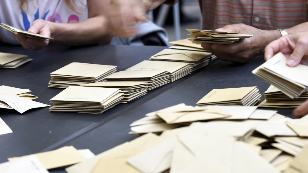 Élections municipales 2026 : Appel à plus de listes pour éviter une nouvelle hausse de l'abstention