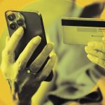 Protéger les personnes âgées des escroqueries financières : stratégies efficaces à adopter