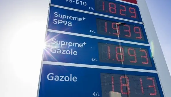 Stations-service : des dispositifs de brouillage pour empêcher de filmer les prix à la pompe ?