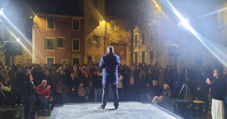 Municipales 2026 à Nîmes : Franck Proust, tête de liste, évoque un avenir sans promesses