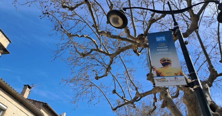 Paris-Nice : Les habitants de Barbentane se réjouissent du passage de la course dans leur commune