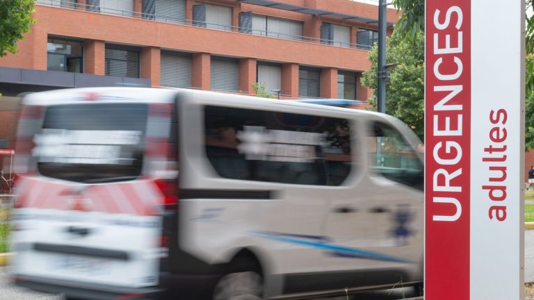 Une femme meurt de méningite dans la Manche, 50 cas contacts identifiés sans lien avec le Royaume-Uni