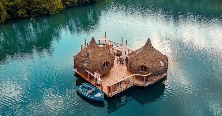 Gagnez un séjour en famille dans l'une des cabanes du domaine les Grands Lacs en jouant avec nous - ICI