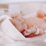 Un homme porte plainte contre une maternité pour nuisances sonores liées aux accouchements, la justice lui donne raison.