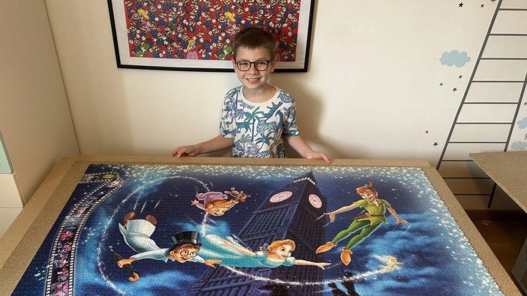 Jules, un prodige de 10 ans reconnu pour son sens du détail exceptionnel