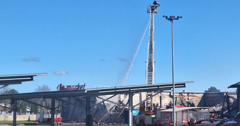 Incendie du supermarché Carrefour Market à Hourtin : une enfant de 12 ans reconnaît les faits - ICI