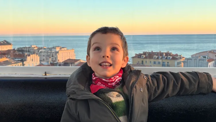 Leucémie : les parents d'Elio, 4 ans, lancent un appel pour un donneur de moelle osseuse