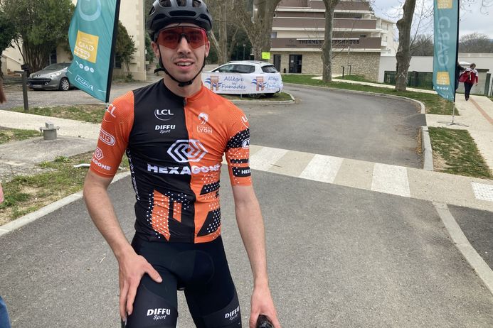 L’Ardéchois Hugo Vigne a pris la quatrième place du classement scratch en 1h24'14''.