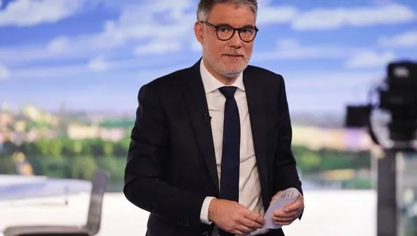 La droite et l'extrême droite s'allient-elles partout ? Analyse d'Olivier Faure.