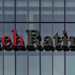 Fitch maintient la note de la France à A+, soulignant une économie solide et une dette élevée.