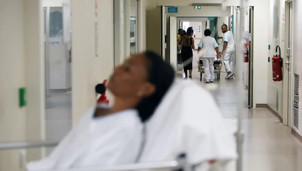 Chikungunya : un médecin alerte sur les risques d'épidémie en Antilles et en Guyane