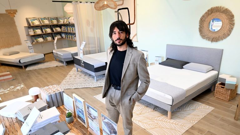 Ecomatelas reconditionne des literies d'hôtels, jusqu'à 50 % moins chères pour les particuliers.