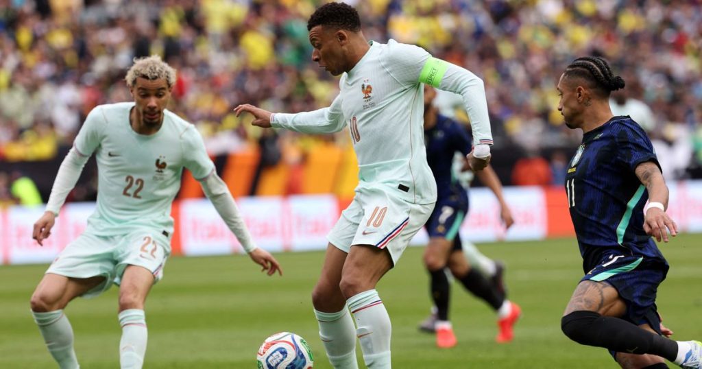 Mondial 2026 : l'équipe de France domine le Brésil (2-1) lors de son premier match amical - ICI