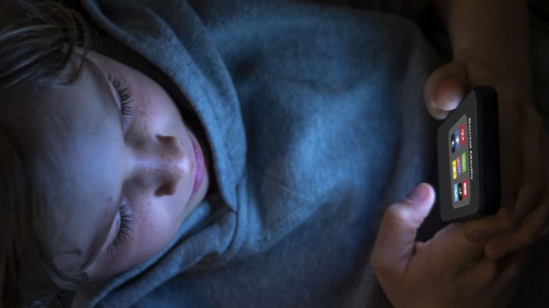 Le ministre de l’Éducation saisit la justice contre TikTok après des vidéos dépressives