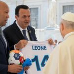 Le football et le développement durable : Mikaël Silvestre s'exprime au Vatican