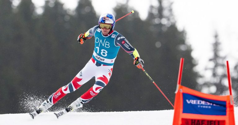 VIDÉO - Le skieur Alexis Pinturault fêté à l'arrivée de la dernière course de sa carrière - ICI