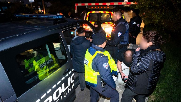 Contrôle de police à l'aube : alcool et stupéfiants au volant après une nuit en boîte