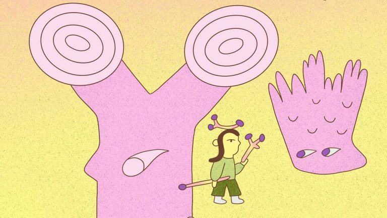 Les bienfaits de laisser les enfants grimper aux arbres pour leur développement