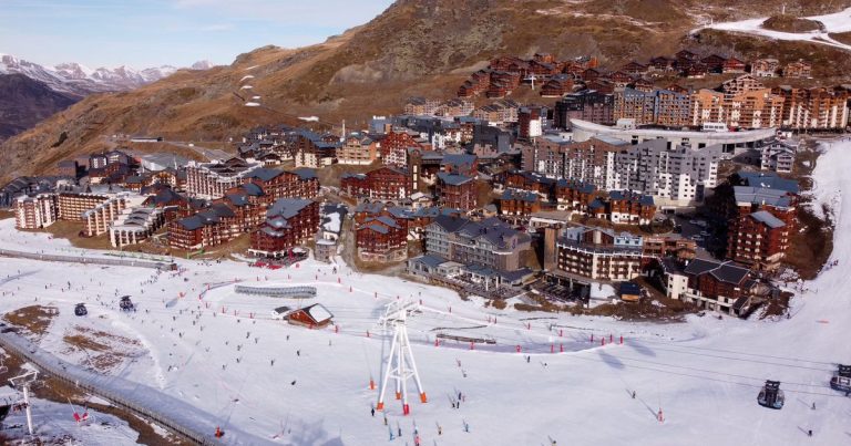 Savoie : le chauffeur du car accidenté à Val Thorens en garde à vue, enquête en cours