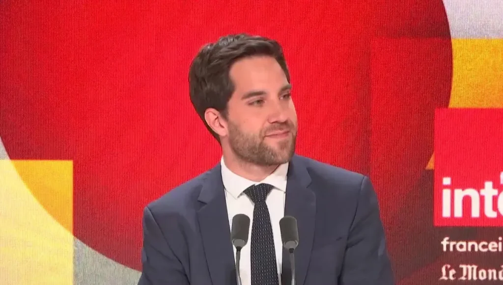 Thomas Ménagé : "La bêtise et la violence transcendent les étiquettes politiques"