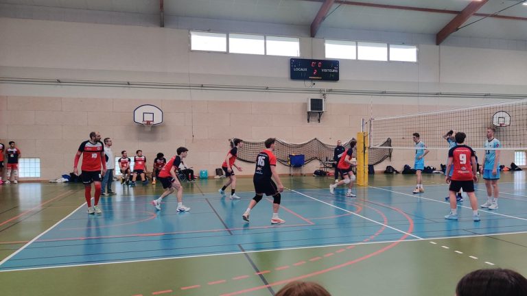 Volley : Muret résiste et met à l'épreuve le leader du championnat