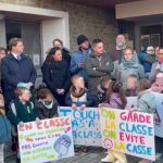 Dans la Hague, les parents d'élèves se mobilisent pour maintenir les 4 classes de l'école maternelle