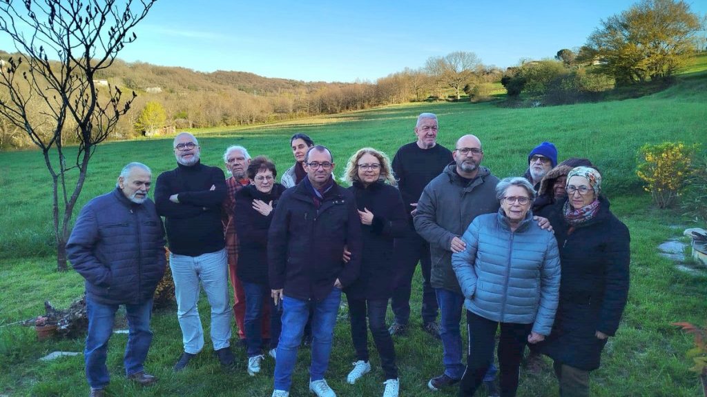 Les habitants s'opposent à l'installation d'un pylône de 42 mètres dans leur quartier