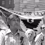 César Chavez, figure emblématique des ouvriers agricoles latinos, accusé de viols