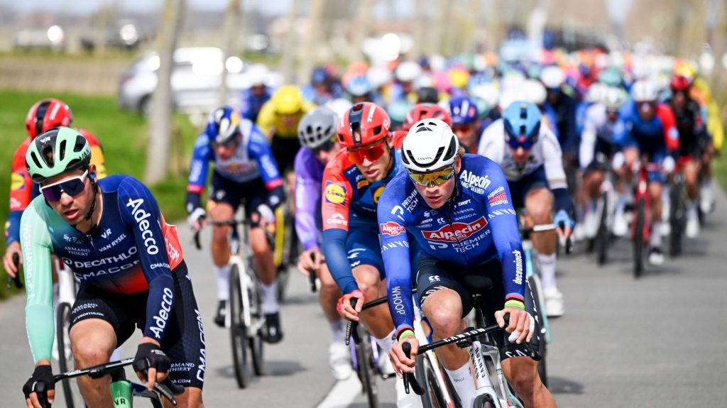 Direct commenté et audio : Vermeersch et Stuyven tentent leur chance dans In Flanders Fields