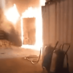 Alerte chimique : évacuation d'une zone industrielle après l'incendie d'un site de batteries au lithium