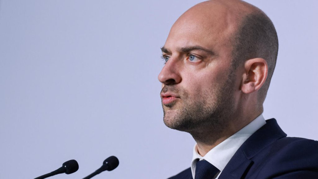 Barrot critique Lavrov pour sa propagande diffusée sur France 2