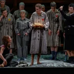 Opéra : « La Passagère » et « Dialogues des carmélites », la souffrance et la grandeur des femmes