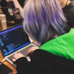 En Pologne, la « vallée de l’aviation » se prépare à la montée des drones militaires.