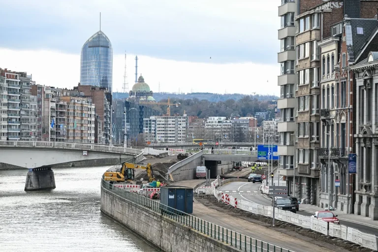 Belgique : explosion nocturne devant une synagogue à Liège, pas de blessés signalés